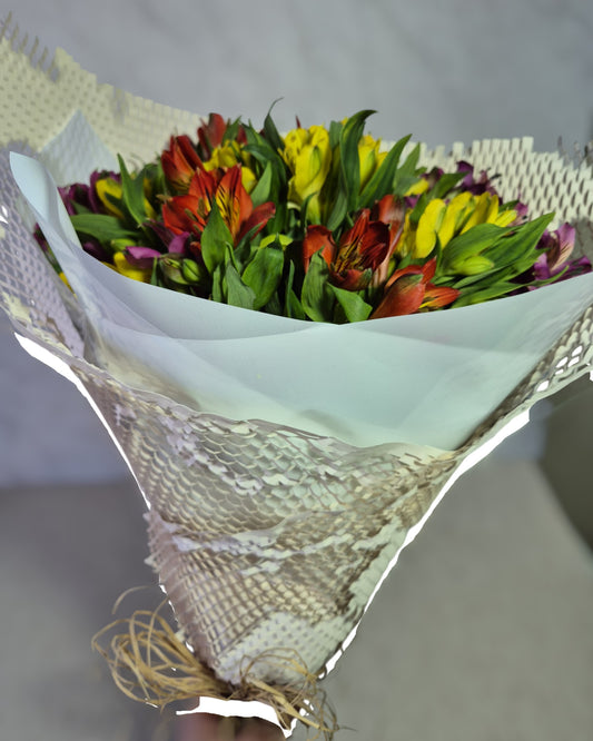 Buquê Astromélia 18