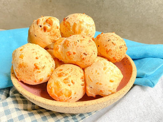 Pão de Queijo recheado